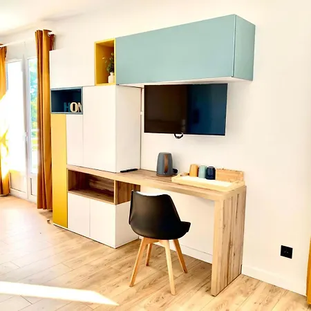 - A La Campagne, Vittorio Apartman Lias